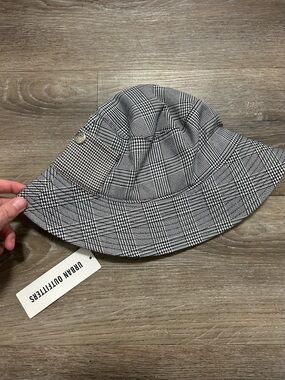 Urban Outfitters Bucket Hat